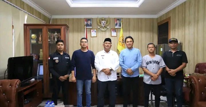 Majukan Sepak Bola Daerah, Wakil Bupati Dairi Terima Audiensi Pengurus ASKAB PSSI Dairi dan Panitia Piala Soeratin