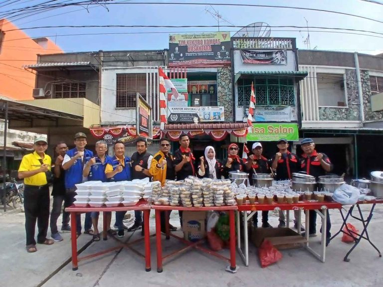 TKN Kompas Nusantara Bersama KISS Dan SKI Gelar Jum’at Berkah 